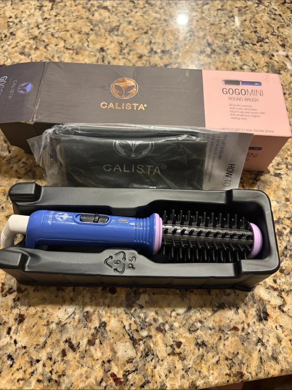 Calista Gogo Mini Round Brush - Pink Travel Styling Brush